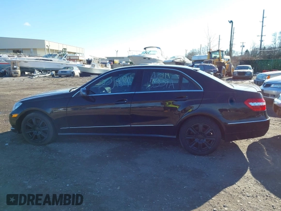 2012 Mercedes-Benz E 350 Luxury with VIN WDDHF8JB8CA526817, listed as a IAAI auction lot 41740110 with Not provided miles and . Bid and sale history available at DreamBid. Image 14.