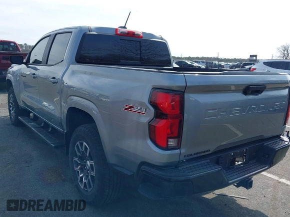 2024 Chevrolet Colorado 4WD Z71 with VIN 1GCPTDEKXR1263210, listed as a IAAI auction lot 41786796 with 16,261 mi miles. Bid and sale history available at carsss.com. Image 3.