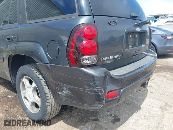 2006 Chevrolet TrailBlazer LS with VIN 1GNDT13S562202185, listed as a IAAI auction lot 42206520 with 192,049 mi miles and . Bid and sale history available at DreamBid. Image 6.