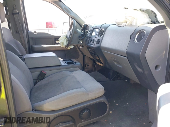 2005 Ford F-150 XLT with VIN 1FTPW14595FB23003, listed as a IAAI auction lot 41881364 with 228,464 mi miles. Bid and sale history available at carsss.com. Image 5.