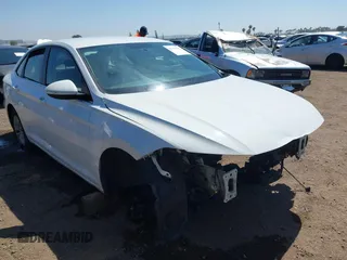 2020 Volkswagen Jetta S z VIN 3VWCB7BU8LM056279, wystawiony jako IAAI lot #42313645 z przebiegiem Nie podano mil oraz . Historia ofert i sprzedaży dostępna na DreamBid. Obrazek 1.