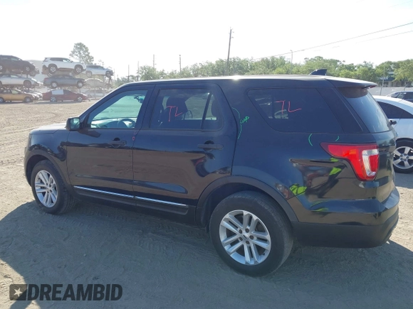 2016 Ford Utility Police Interceptor with VIN 1FM5K8AR6GGA04806, listed as a IAAI auction lot 41903514 with 146,178 mi miles. Bid and sale history available at carsss.com. Image 14.
