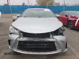 2015 Toyota Camry XLE z VIN 4T1BF1FK2FU484448, wystawiony jako IAAI lot #41798583 z przebiegiem 84 985 mil mil oraz . Historia ofert i sprzedaży dostępna na DreamBid. Obrazek 12.