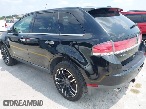2010 Lincoln MKX with VIN 2LMDJ6JC1ABJ25938, listed as a IAAI auction lot 42074273 with 261,829 mi miles. Bid and sale history available at carsss.com. Image 3.