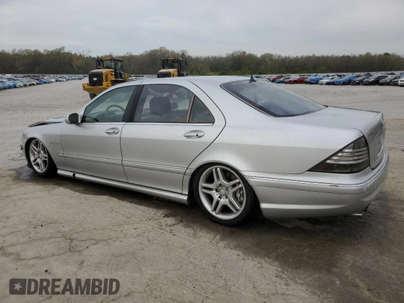 2005 Mercedes-Benz S 55 AMG with VIN WDBNG74J55A454080, listed as a Copart auction lot 50965305 with 139,677 mi miles and Salvage Title. Bid and sale history available at DreamBid. Image 2.