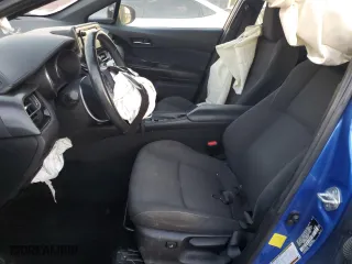 2018 Toyota C-HR XLE with VIN NMTKHMBX8JR003034, listed as a Copart auction lot 42000725 with 137,596 mi miles and Salvage Title. Bid and sale history available at carsss.com. Image 7.
