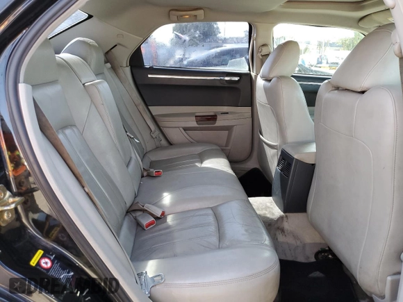 2006 Chrysler 300 C with VIN 2C3LA63H46H171695, listed as a Copart auction lot 47205915 with 103,403 mi miles and Clean Title. Bid and sale history available at carsss.com. Image 10.