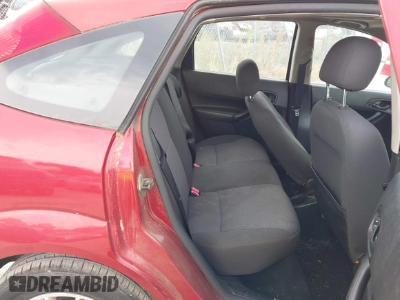 2005 Ford Focus S with VIN 3FAFP37N65R149521, listed as a IAAI auction lot 42023045 with 206,494 mi miles and . Bid and sale history available at carsss.com. Image 8.