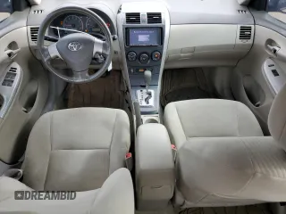 2010 Toyota Corolla с VIN 1NXBU4EEXAZ284087, выставлен на аукционе Copart как лот 57619745 с пробегом 204 943 миль миль и Списание • Salvage title. История ставок и продаж доступна на DreamBid. Изображение 8.