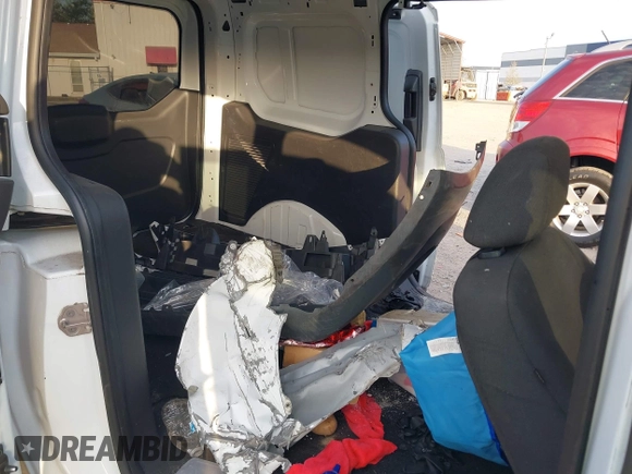 2014 Ford Transit Connect XL с VIN NM0LE7E70E1140271, выставлен на аукционе IAAI как лот 41902130 с пробегом 106 180 миль миль и . История ставок и продаж доступна на DreamBid. Изображение 8.