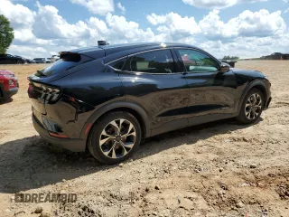 2024 Ford Mustang Mach-E Select z VIN 3FMTK1R46RMA15854, wystawiony jako Copart lot #61802415 z przebiegiem 8 096 mil mil oraz Szkoda całkowita • Salvage title. Historia ofert i sprzedaży dostępna na DreamBid. Obrazek 3.