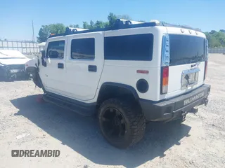 2003 Hummer H2 z VIN 5GRGN23U53H102215, wystawiony jako IAAI lot #42054023 z przebiegiem 222 170 mil mil oraz . Historia ofert i sprzedaży dostępna na DreamBid. Obrazek 3.