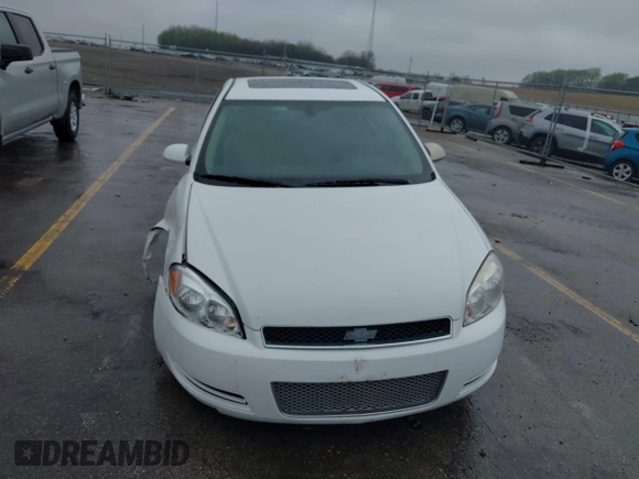 2014 Chevrolet Impala LT z VIN 2G1WB5E30E1140901, wystawiony jako IAAI lot #42106456 z przebiegiem 119 529 mil mil oraz . Historia ofert i sprzedaży dostępna na DreamBid. Obrazek 6.