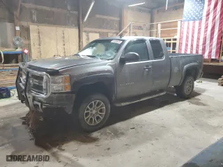 2012 Chevrolet Silverado 1500 LT with VIN 1GCRKSE71CZ206799, listed as a Copart auction lot 84660824 with 181,508 mi miles and Clean Title. Bid and sale history available at carsss.com. Image 1.