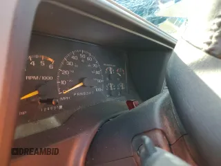 1996 Chevrolet Silverado 1500 with VIN 1GCEC14M6TZ154941, listed as a Copart auction lot 66361154 with 124,631 mi miles and Salvage Title. Bid and sale history available at DreamBid. Image 9.