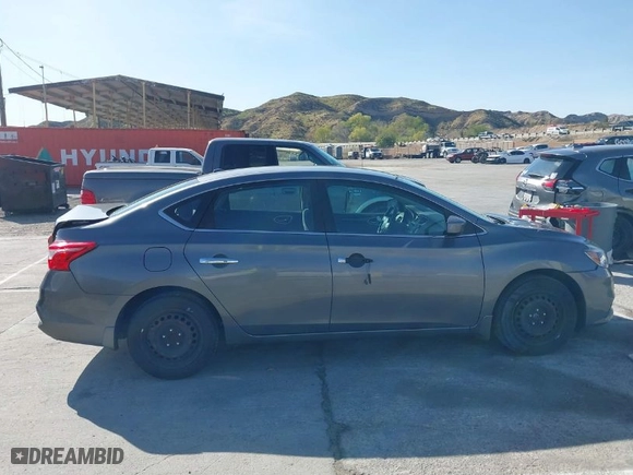 2017 Nissan Sentra SV with VIN 3N1AB7AP3HL660540, listed as a IAAI auction lot 41847252 with 109,195 mi miles. Bid and sale history available at carsss.com. Image 13.