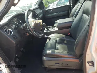 2008 Ford Expedition Max SSV z VIN 1FMFK165X8LA37334, wystawiony jako Copart lot #59899775 z przebiegiem 145 342 mil mil oraz Szkoda całkowita • Salvage title. Historia ofert i sprzedaży dostępna na DreamBid. Obrazek 7.