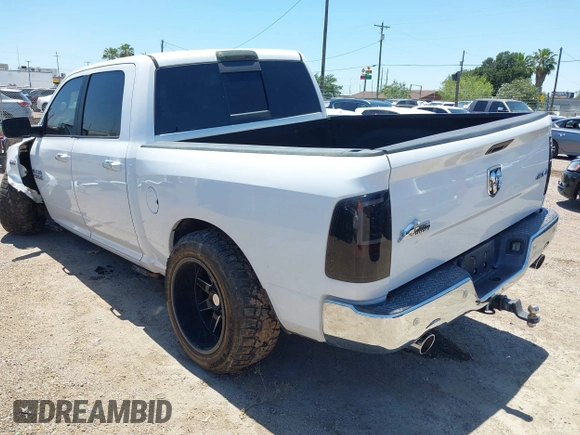 2017 Ram 1500 Big Horn z VIN 3C6RR7LTXHG608439, wystawiony jako IAAI lot #42239600 z przebiegiem 92 038 mil mil oraz . Historia ofert i sprzedaży dostępna na DreamBid. Obrazek 3.