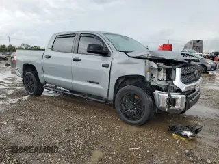 2020 Toyota Tundra 2WD SR5 with VIN 5TFEY5F12LX269205, listed as a Copart auction lot 79230534 with 86,328 mi miles and Clean Title. Bid and sale history available at carsss.com. Image 4.