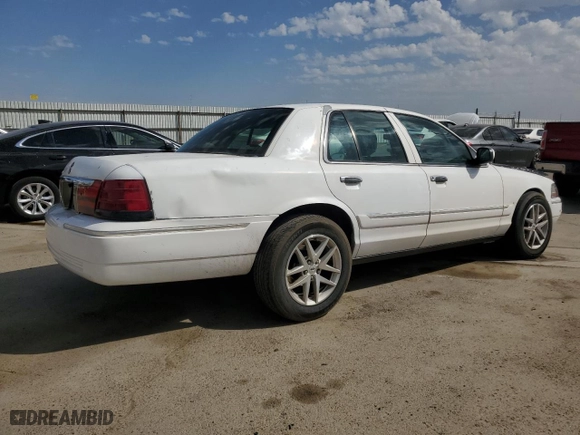 2004 Mercury Grand Marquis GS with VIN 2MEFM74W34X637265, listed as a Copart auction lot 72248594 with 139,039 mi miles and Salvage Title. Bid and sale history available at carsss.com. Image 3.