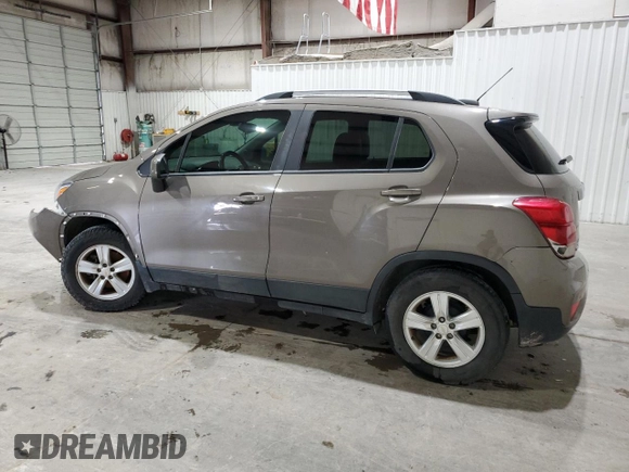 2021 Chevrolet Trax LT z VIN KL7CJLSB0MB309369, wystawiony jako Copart lot #52088635 z przebiegiem 175 258 mil mil oraz Czysty tytuł • Clean title. Historia ofert i sprzedaży dostępna na DreamBid. Obrazek 2.
