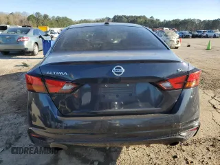 2019 Nissan Altima 2.5 SL with VIN 1N4BL4EV1KC170483, listed as a Copart auction lot 47097045 with 137,099 mi miles and Salvage Title. Bid and sale history available at carsss.com. Image 6.