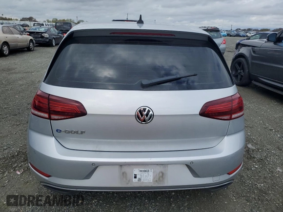 2019 Volkswagen Golf SEL Premium с VIN WVWPR7AU9KW910602, выставлен на аукционе Copart как лот 49092265 с пробегом 73 897 миль миль и Списание • Salvage title. История ставок и продаж доступна на DreamBid. Изображение 6.
