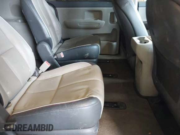 2017 Kia Sedona LX with VIN KNDMB5C15H6253952, listed as a IAAI auction lot 41881832 with 149,172 mi miles. Bid and sale history available at carsss.com. Image 8.