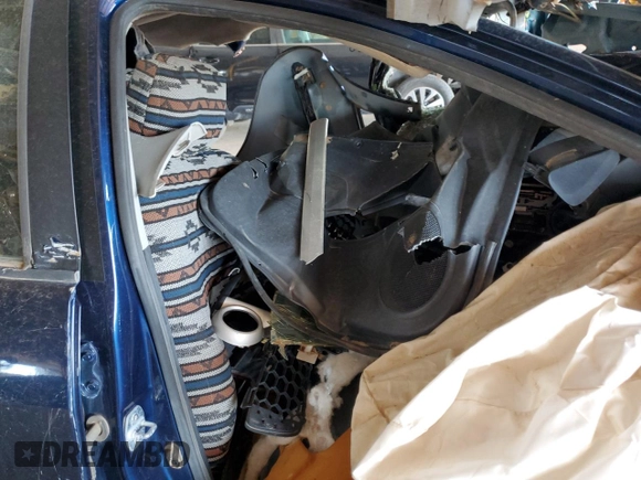 2005 Scion xA z VIN JTKKT624750080383, wystawiony jako Copart lot #53155005 z przebiegiem Nie podano mil oraz Nie do naprawy • Non repairable. Historia ofert i sprzedaży dostępna na DreamBid. Obrazek 10.