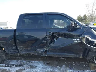 2016 Ram 1500 Tradesman z VIN 1C6RR7ST8GS137187, wystawiony jako IAAI lot #41608461 z przebiegiem 201 765 mil mil oraz . Historia ofert i sprzedaży dostępna na DreamBid. Obrazek 13.
