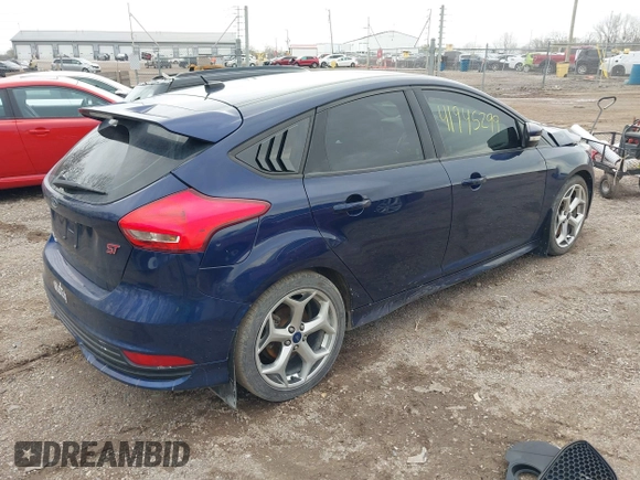 2017 Ford Focus ST with VIN 1FADP3L9XHL283306, listed as a IAAI auction lot 41945299 with 137,102 mi miles and . Bid and sale history available at carsss.com. Image 4.