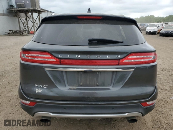 2019 Lincoln MKC Select with VIN 5LMCJ2C96KUL37566, listed as a Copart auction lot 57638585 with 105,957 mi miles and Clean title. Bid and sale history available at DreamBid. Image 6.