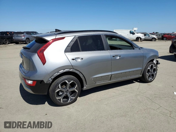 2024 Kia Niro EX Touring with VIN KNDCR3LE5R5171886, listed as a Copart auction lot 50422965 with 31,749 mi miles and Salvage Title. Bid and sale history available at carsss.com. Image 3.