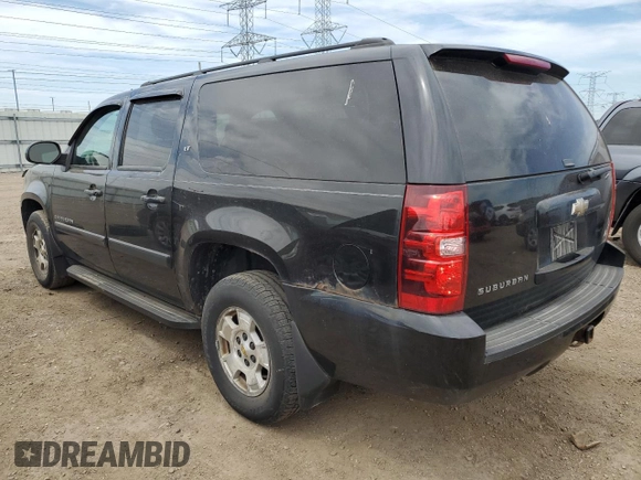 2008 Chevrolet Suburban LTZ with VIN 1GNFC16J28R174433, listed as a Copart auction lot 56663015 with 313,335 mi miles and Clean title. Bid and sale history available at DreamBid. Image 2.