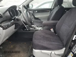 2013 Kia Sorento LX with VIN 5XYKTDA20DG368086, listed as a Copart auction lot 36866124 with 182,583 mi miles and Salvage Title. Bid and sale history available at carsss.com. Image 7.