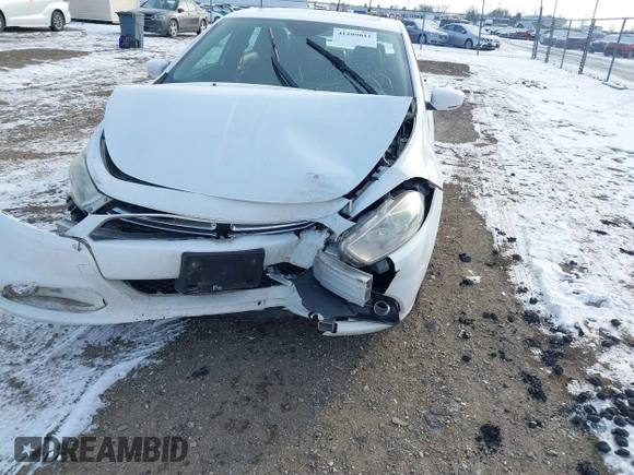 2015 Dodge Dart Limited with VIN 1C3CDFCB9FD205629, listed as a IAAI auction lot 41109811 with 126,746 mi miles. Bid and sale history available at carsss.com. Image 6.