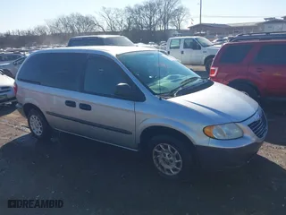 2002 Chrysler Voyager with VIN 1C4GJ25B02B697095, listed as a IAAI auction lot 41704565 with 168,931 mi miles. Bid and sale history available at carsss.com. Image 1.