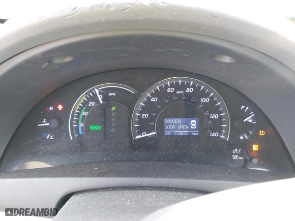 2011 Toyota Camry Hybrid with VIN 4T1BB3EK0BU138997, listed as a IAAI auction lot 41744648 with 173,675 mi miles. Bid and sale history available at carsss.com. Image 7.