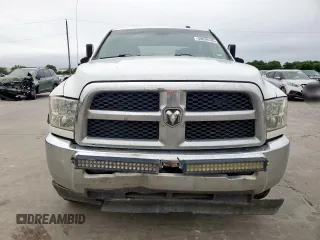 2013 Ram 2500 Tradesman with VIN 3C6UR5HL2DG593811, listed as a Copart auction lot 59839145 with 264,708 mi miles and Clean title. Bid and sale history available at DreamBid. Image 5.