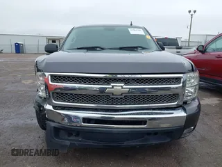 2010 Chevrolet Silverado 1500 LT with VIN 3GCRCSE0XAG224411, listed as a IAAI auction lot 41961505 with 188,055 mi miles and . Bid and sale history available at DreamBid. Image 12.