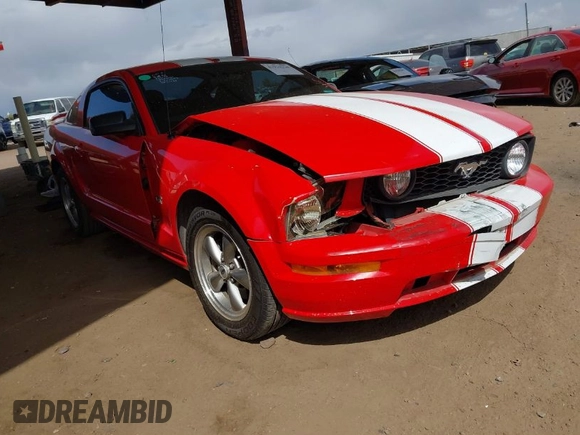 2006 Ford Mustang GT Deluxe with VIN 1ZVFT82HX65257131, listed as a IAAI auction lot 41914126 with 122,750 mi miles. Bid and sale history available at carsss.com. Image 1.