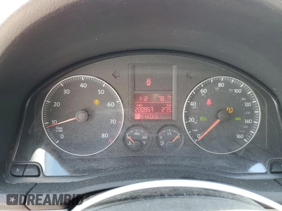 2009 Volkswagen Rabbit S с VIN WVWDA71K89W147409, выставлен на аукционе Copart как лот 48460385 с пробегом 200 857 миль миль и Списание • Salvage title. История ставок и продаж доступна на DreamBid. Изображение 9.