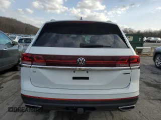 2024 Volkswagen Atlas SE z VIN 1V2HR2CA9RC541812, wystawiony jako Copart lot #48036545 z przebiegiem 16 014 mil mil oraz Szkoda całkowita • Salvage title. Historia ofert i sprzedaży dostępna na DreamBid. Obrazek 6.