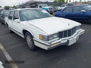 1993 Cadillac DeVille z VIN 1G6CD53B8P4278923, wystawiony jako IAAI lot #42589617 z przebiegiem Nie podano mil oraz . Historia ofert i sprzedaży dostępna na DreamBid. Obrazek 1.