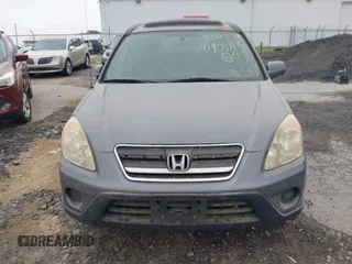 2005 Honda CR-V EX SE with VIN SHSRD78985U301575, listed as a IAAI auction lot 41973175 with 233,508 mi miles. Bid and sale history available at carsss.com. Image 6.