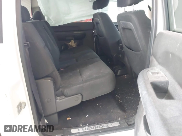 2011 Chevrolet Silverado 1500 LT with VIN 3GCPKSE34BG333288, listed as a IAAI auction lot 42130526 with 161,278 mi miles and . Bid and sale history available at DreamBid. Image 8.
