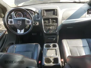 2011 Dodge Grand Caravan R/T with VIN 2D4RN7DG4BR742423, listed as a Copart auction lot 64346604 with 110,544 mi miles and Clean Title. Bid and sale history available at DreamBid. Image 8.