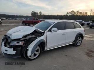 2013 Audi allroad Premium with VIN WA19FAFLXDA197508, listed as a Copart auction lot 82213554 with 82,060 mi miles and Salvage Title. Bid and sale history available at carsss.com. Image 1.