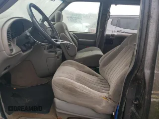 2003 GMC Safari with VIN 1GKEL19XX3B500120, listed as a Copart auction lot 79302094 with 183,448 mi miles and Clean Title. Bid and sale history available at carsss.com. Image 7.