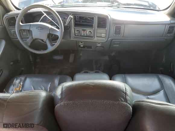 2004 Chevrolet Silverado 1500 Work Truck with VIN 1GCEC19X04Z258782, listed as a Copart auction lot 48362245 with 252,253 mi miles and Salvage Title. Bid and sale history available at carsss.com. Image 8.